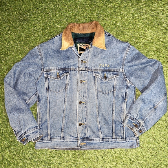 Denim Jean Jacket with Tan Collar Vintage 2000's - Picture 2 of 12